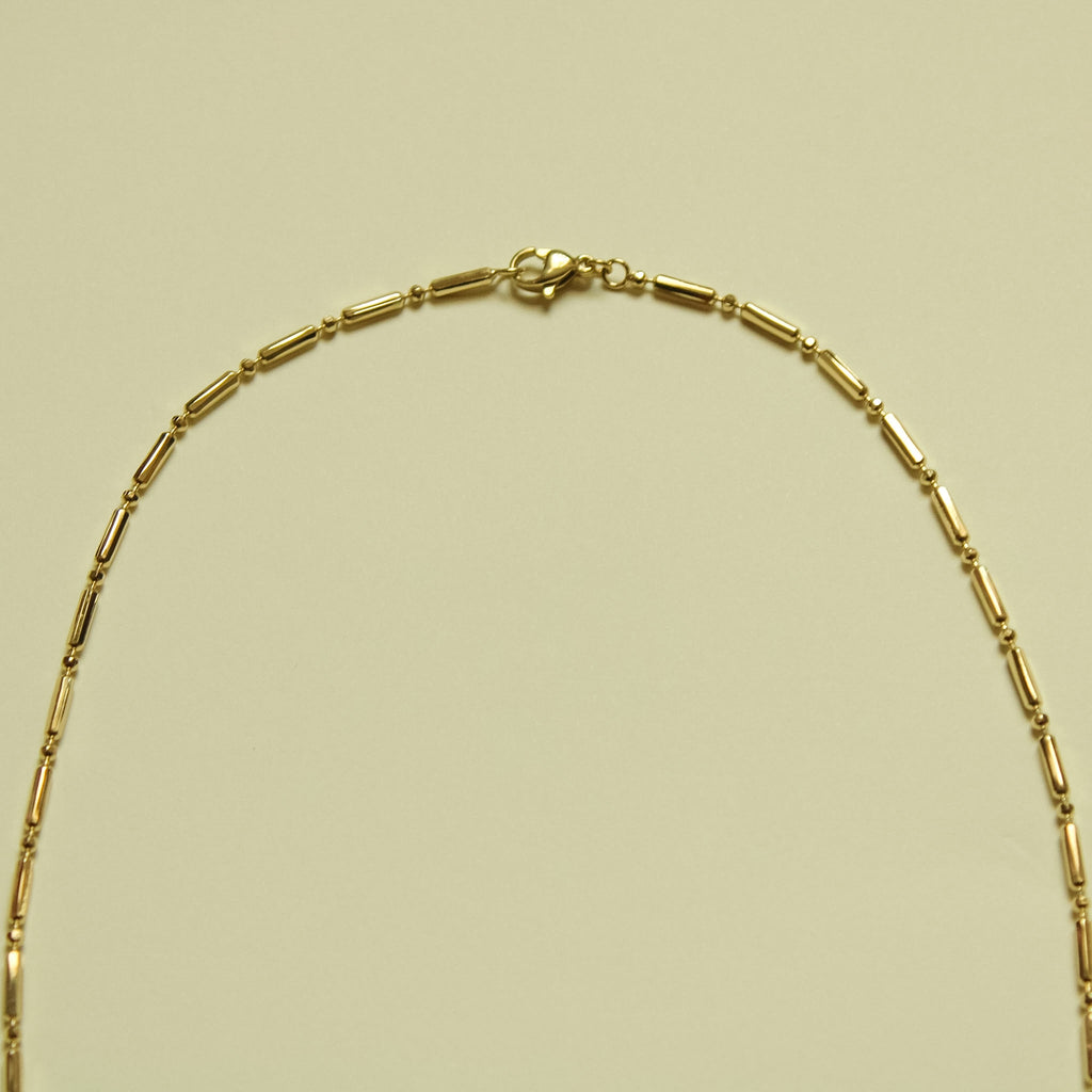Bar & Bead Chain Necklace 14K Gold — clasp and top arc detail