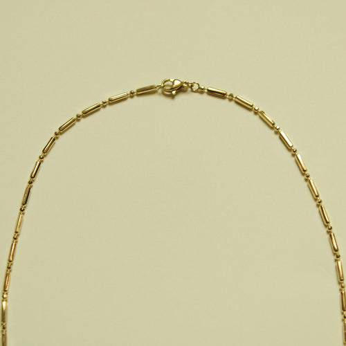 Bar & Bead Chain Necklace 14K Gold — clasp and top arc detail