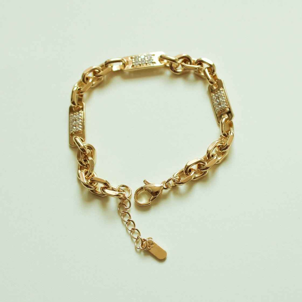 CZ Pavé Bar Link Chain Bracelet — 14K Gold Plated
